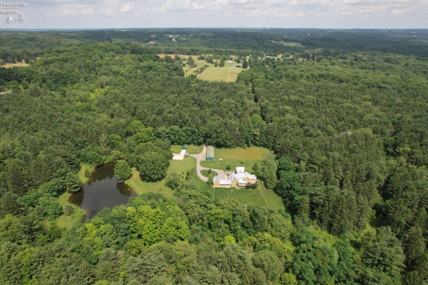 2863 Bell Road, Mansfield, 44904, 6 Bedrooms Bedrooms, ,5 BathroomsBathrooms,Residential,For Sale,Bell,20262792