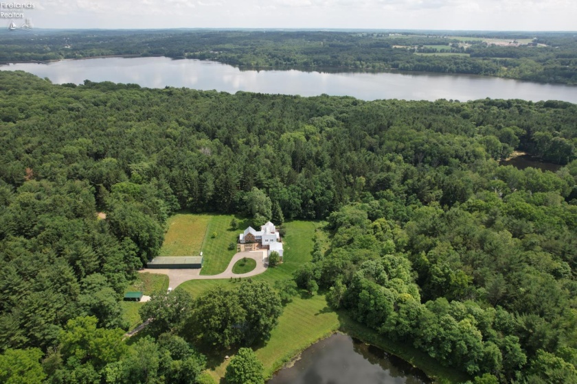 2863 Bell Road, Mansfield, 44904, 6 Bedrooms Bedrooms, ,5 BathroomsBathrooms,Residential,For Sale,Bell,20262792