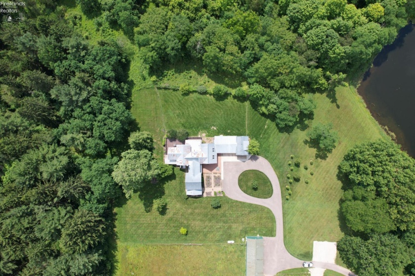 2863 Bell Road, Mansfield, 44904, 6 Bedrooms Bedrooms, ,5 BathroomsBathrooms,Residential,For Sale,Bell,20262792