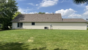 1013 Cherokee Crossing, Wapakoneta, 45895, 3 Bedrooms Bedrooms, ,3 BathroomsBathrooms,Residential,For Sale,Cherokee,20262460