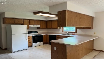 1013 Cherokee Crossing, Wapakoneta, 45895, 3 Bedrooms Bedrooms, ,3 BathroomsBathrooms,Residential,For Sale,Cherokee,20262460