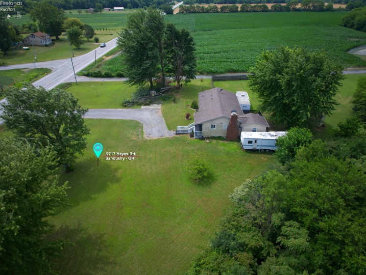 9717 Hayes Avenue, Sandusky, 44870, 3 Bedrooms Bedrooms, ,2 BathroomsBathrooms,Residential,For Sale,Hayes,20262786