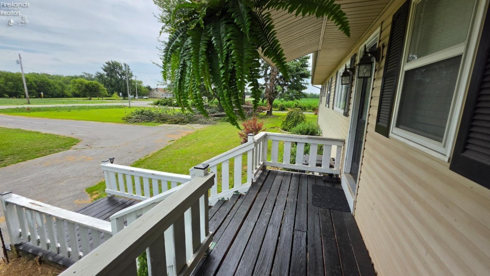 9717 Hayes Avenue, Sandusky, 44870, 3 Bedrooms Bedrooms, ,2 BathroomsBathrooms,Residential,For Sale,Hayes,20262786