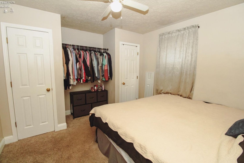 9717 Hayes Avenue, Sandusky, 44870, 3 Bedrooms Bedrooms, ,2 BathroomsBathrooms,Residential,For Sale,Hayes,20262786