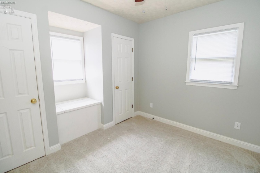 9717 Hayes Avenue, Sandusky, 44870, 3 Bedrooms Bedrooms, ,2 BathroomsBathrooms,Residential,For Sale,Hayes,20262786