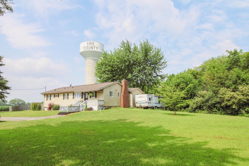 9717 Hayes Avenue, Sandusky, 44870, 3 Bedrooms Bedrooms, ,2 BathroomsBathrooms,Residential,For Sale,Hayes,20262786