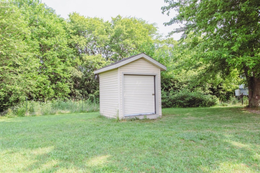 9717 Hayes Avenue, Sandusky, 44870, 3 Bedrooms Bedrooms, ,2 BathroomsBathrooms,Residential,For Sale,Hayes,20262786