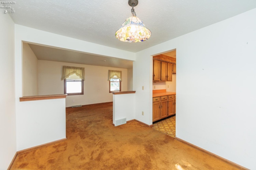 711 Arlington Drive, Vermilion, 44089, 3 Bedrooms Bedrooms, ,3 BathroomsBathrooms,Residential,For Sale,Arlington,20262795