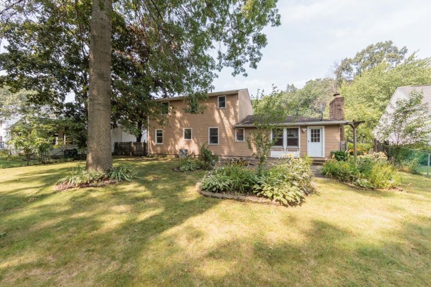 711 Arlington Drive, Vermilion, 44089, 3 Bedrooms Bedrooms, ,3 BathroomsBathrooms,Residential,For Sale,Arlington,20262795