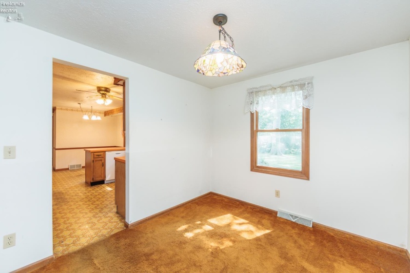 711 Arlington Drive, Vermilion, 44089, 3 Bedrooms Bedrooms, ,3 BathroomsBathrooms,Residential,For Sale,Arlington,20262795
