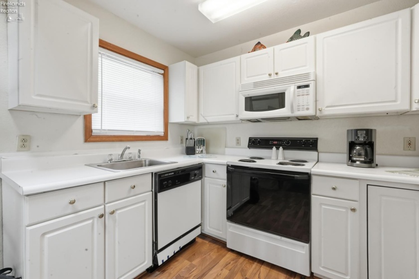 6387 Teal Bend, Oak Harbor, 43449, 3 Bedrooms Bedrooms, ,3 BathroomsBathrooms,Residential,For Sale,Teal Bend,20262804