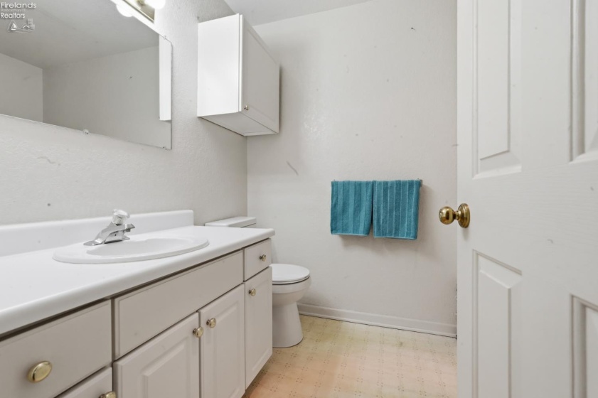 6387 Teal Bend, Oak Harbor, 43449, 3 Bedrooms Bedrooms, ,3 BathroomsBathrooms,Residential,For Sale,Teal Bend,20262804