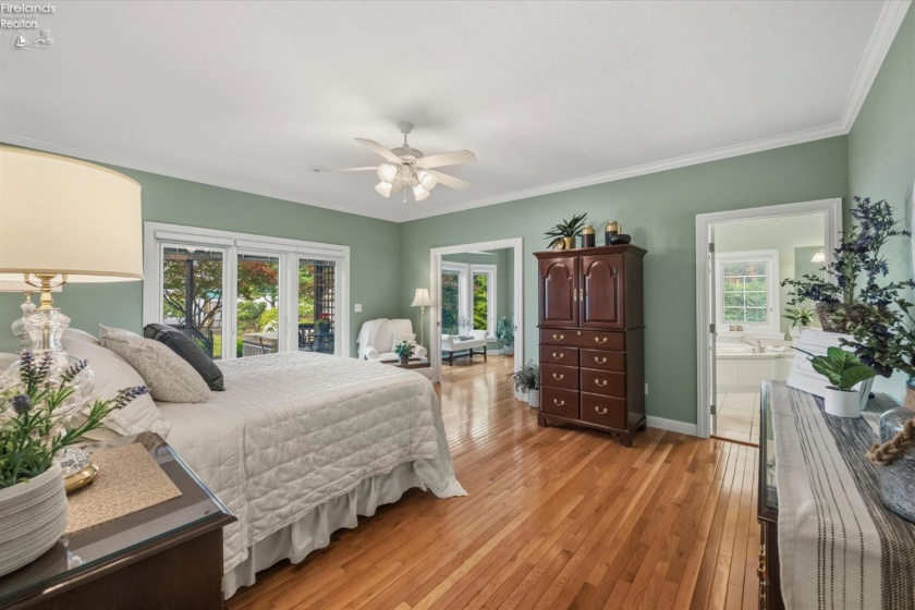 1705 Lands End Drive, Huron, 44839, 4 Bedrooms Bedrooms, ,5 BathroomsBathrooms,Residential,For Sale,Lands End,20262818
