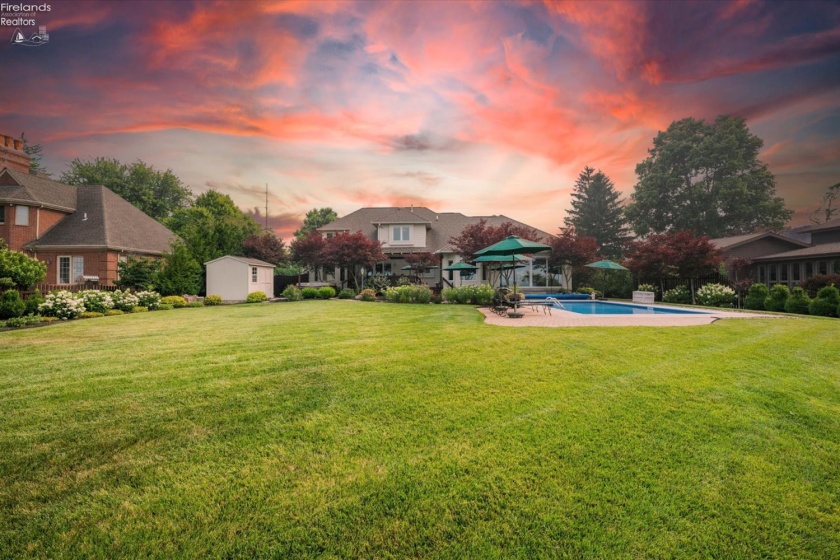 1705 Lands End Drive, Huron, 44839, 4 Bedrooms Bedrooms, ,5 BathroomsBathrooms,Residential,For Sale,Lands End,20262818