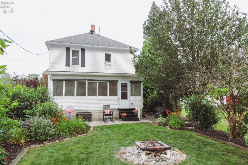 116 Lawrence Street, Bellevue, 44811, 3 Bedrooms Bedrooms, ,2 BathroomsBathrooms,Residential,For Sale,Lawrence,20262692