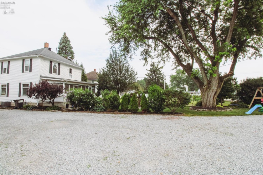 116 Lawrence Street, Bellevue, 44811, 3 Bedrooms Bedrooms, ,2 BathroomsBathrooms,Residential,For Sale,Lawrence,20262692
