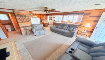 5821 Peach Street, Port Clinton, 43452, 2 Bedrooms Bedrooms, ,1 BathroomBathrooms,Residential,For Sale,Peach,20262820