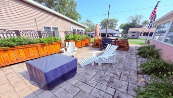 5821 Peach Street, Port Clinton, 43452, 2 Bedrooms Bedrooms, ,1 BathroomBathrooms,Residential,For Sale,Peach,20262820