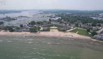 5821 Peach Street, Port Clinton, 43452, 2 Bedrooms Bedrooms, ,1 BathroomBathrooms,Residential,For Sale,Peach,20262820