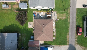 5821 Peach Street, Port Clinton, 43452, 2 Bedrooms Bedrooms, ,1 BathroomBathrooms,Residential,For Sale,Peach,20262820