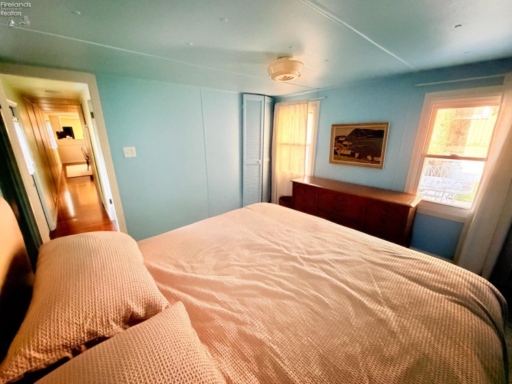 8786 North Shore Boulevard, Marblehead, 43440, 2 Bedrooms Bedrooms, ,1 BathroomBathrooms,Residential,For Sale,North Shore,20262826