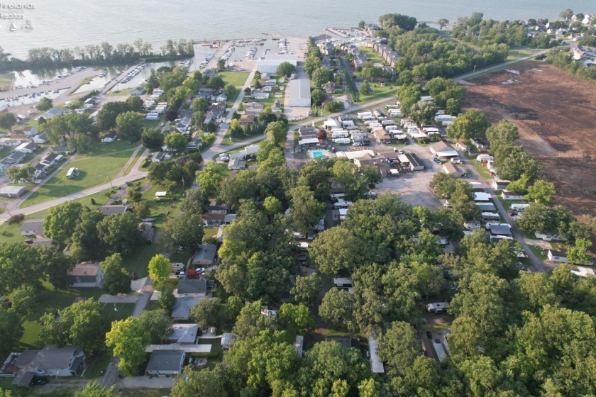 8786 North Shore Boulevard, Marblehead, 43440, 2 Bedrooms Bedrooms, ,1 BathroomBathrooms,Residential,For Sale,North Shore,20262826