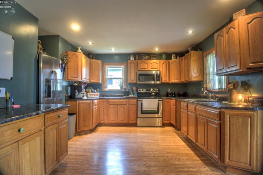 523 Findlay Street, Carey, 43316, 3 Bedrooms Bedrooms, ,2 BathroomsBathrooms,Residential,For Sale,Findlay,20262821