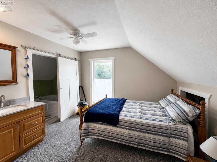 190 Anchor, Middle Bass Island, 43446, 2 Bedrooms Bedrooms, ,2 BathroomsBathrooms,Residential,For Sale,Anchor,20262798