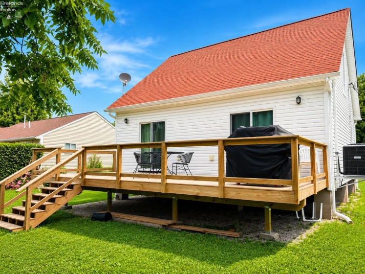 190 Anchor, Middle Bass Island, 43446, 2 Bedrooms Bedrooms, ,2 BathroomsBathrooms,Residential,For Sale,Anchor,20262798