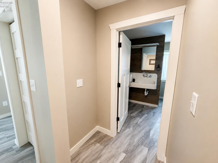 190 Anchor, Middle Bass Island, 43446, 2 Bedrooms Bedrooms, ,2 BathroomsBathrooms,Residential,For Sale,Anchor,20262798