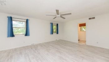 7588 Rice Road, Amherst, 44001, 5 Bedrooms Bedrooms, ,3 BathroomsBathrooms,Residential,For Sale,Rice,20262811