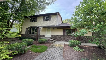 7588 Rice Road, Amherst, 44001, 5 Bedrooms Bedrooms, ,3 BathroomsBathrooms,Residential,For Sale,Rice,20262811