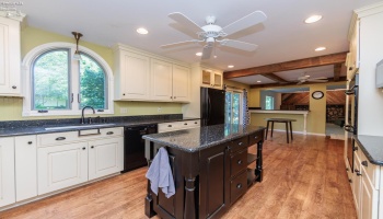 7588 Rice Road, Amherst, 44001, 5 Bedrooms Bedrooms, ,3 BathroomsBathrooms,Residential,For Sale,Rice,20262811
