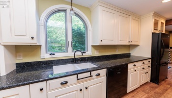 7588 Rice Road, Amherst, 44001, 5 Bedrooms Bedrooms, ,3 BathroomsBathrooms,Residential,For Sale,Rice,20262811
