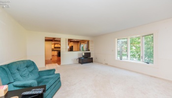 7588 Rice Road, Amherst, 44001, 5 Bedrooms Bedrooms, ,3 BathroomsBathrooms,Residential,For Sale,Rice,20262811