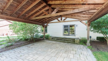 7588 Rice Road, Amherst, 44001, 5 Bedrooms Bedrooms, ,3 BathroomsBathrooms,Residential,For Sale,Rice,20262811