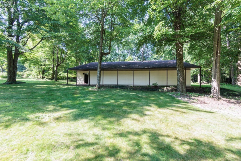 7588 Rice Road, Amherst, 44001, 5 Bedrooms Bedrooms, ,3 BathroomsBathrooms,Residential,For Sale,Rice,20262811
