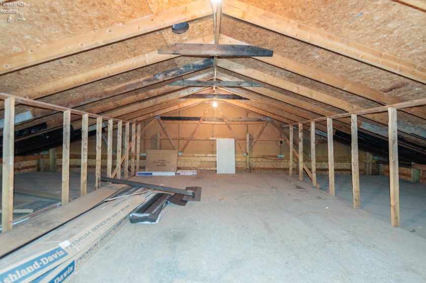 7588 Rice Road, Amherst, 44001, 5 Bedrooms Bedrooms, ,3 BathroomsBathrooms,Residential,For Sale,Rice,20262811