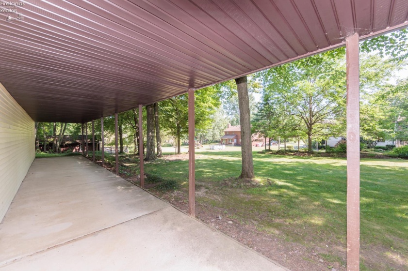 7588 Rice Road, Amherst, 44001, 5 Bedrooms Bedrooms, ,3 BathroomsBathrooms,Residential,For Sale,Rice,20262811