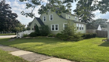 816 Clark Street, Willard, 44890, 3 Bedrooms Bedrooms, ,2 BathroomsBathrooms,Residential,For Sale,Clark,20262830