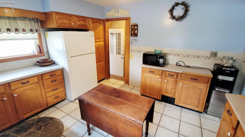3907 Columbus Avenue, Sandusky, 44870, 3 Bedrooms Bedrooms, ,1 BathroomBathrooms,Residential,For Sale,Columbus,20262452