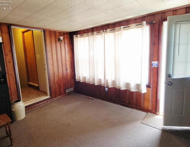 3907 Columbus Avenue, Sandusky, 44870, 3 Bedrooms Bedrooms, ,1 BathroomBathrooms,Residential,For Sale,Columbus,20262452