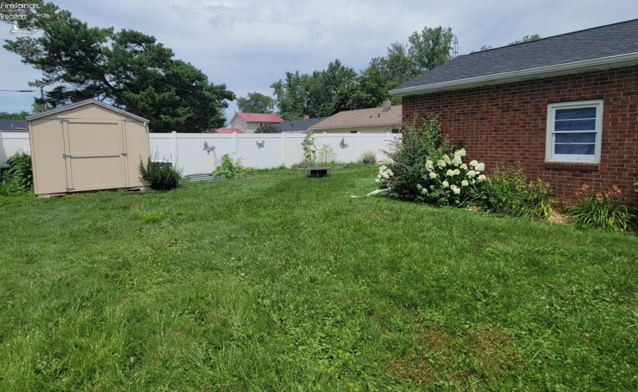 3907 Columbus Avenue, Sandusky, 44870, 3 Bedrooms Bedrooms, ,1 BathroomBathrooms,Residential,For Sale,Columbus,20262452