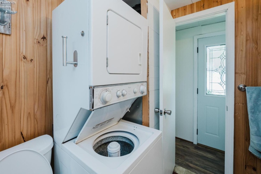 1600 Buck Road, Marblehead, 43440, 2 Bedrooms Bedrooms, ,1 BathroomBathrooms,Residential,For Sale,Buck,20262799