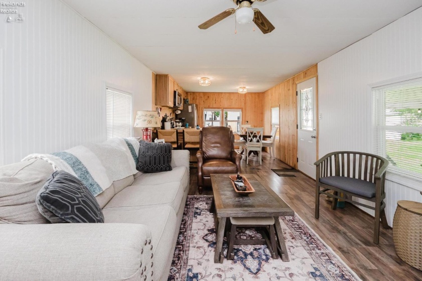 1600 Buck Road, Marblehead, 43440, 2 Bedrooms Bedrooms, ,1 BathroomBathrooms,Residential,For Sale,Buck,20262799