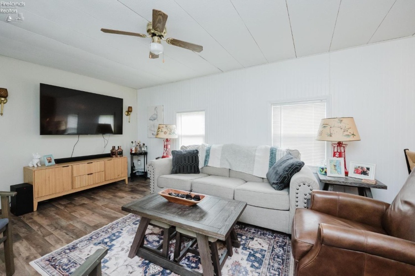 1600 Buck Road, Marblehead, 43440, 2 Bedrooms Bedrooms, ,1 BathroomBathrooms,Residential,For Sale,Buck,20262799
