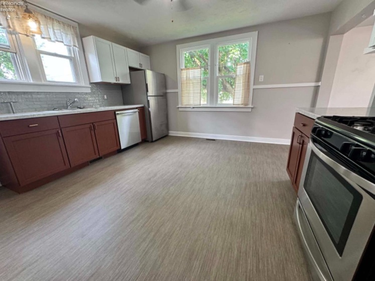 1504 Fifth Street, Sandusky, 44870, 3 Bedrooms Bedrooms, ,2 BathroomsBathrooms,Residential,For Sale,Fifth,20262803