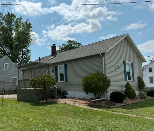 1504 Fifth Street, Sandusky, 44870, 3 Bedrooms Bedrooms, ,2 BathroomsBathrooms,Residential,For Sale,Fifth,20262803