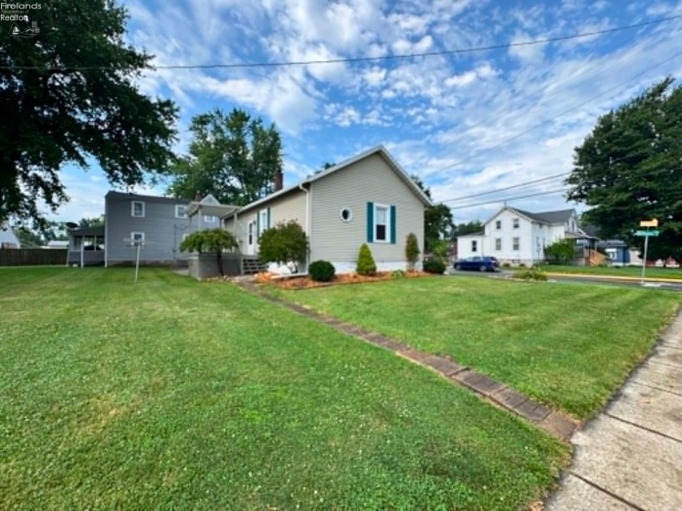 1504 Fifth Street, Sandusky, 44870, 3 Bedrooms Bedrooms, ,2 BathroomsBathrooms,Residential,For Sale,Fifth,20262803