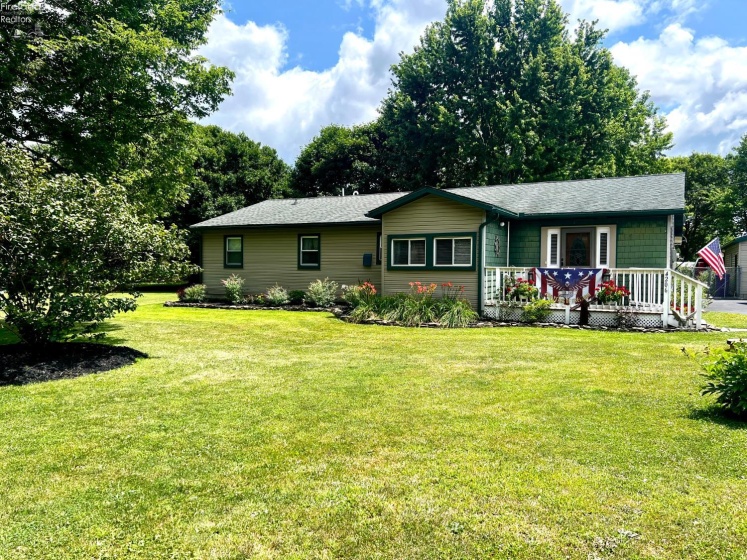4206 Harris Road, Sandusky, 44870, 3 Bedrooms Bedrooms, ,2 BathroomsBathrooms,Residential,For Sale,Harris,20262814